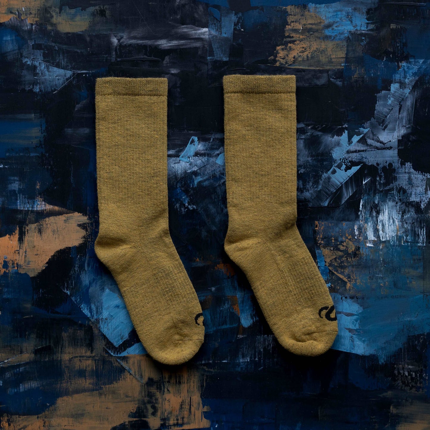Solid Color Everyday Crew Sock (+7 colors)